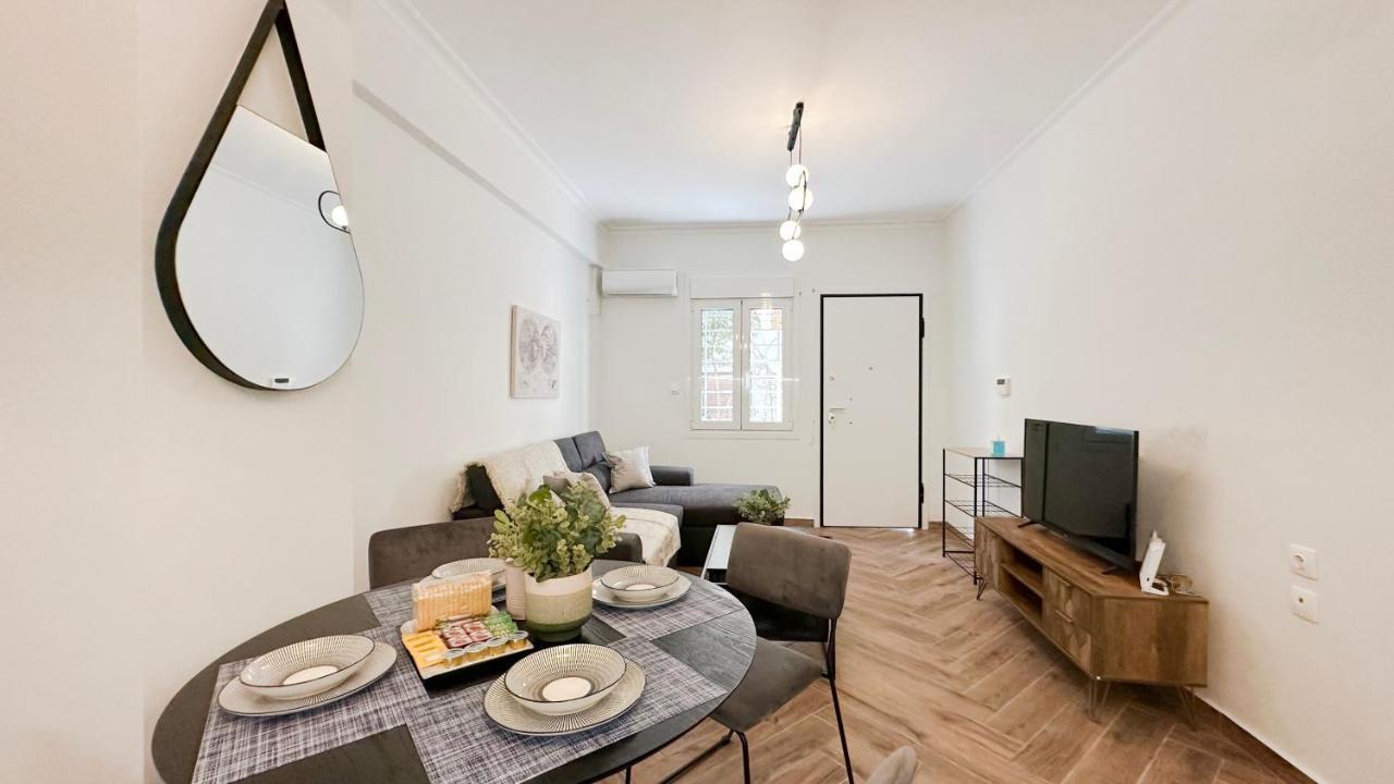 Apartamento Valtetsiou Central 50Sqm Apt In Atenas Exterior foto