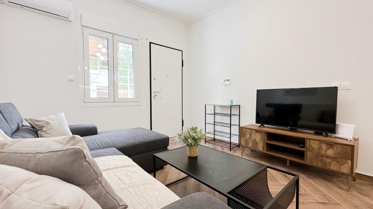 Apartamento Valtetsiou Central 50Sqm Apt In Atenas Exterior foto
