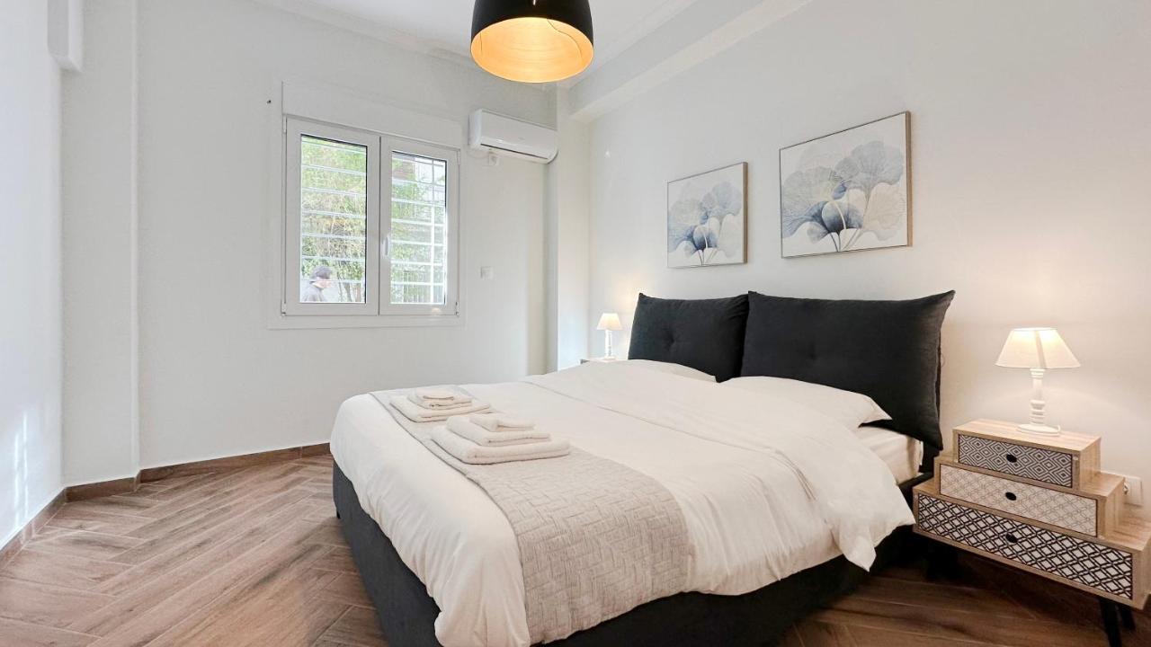 Apartamento Valtetsiou Central 50Sqm Apt In Atenas Exterior foto