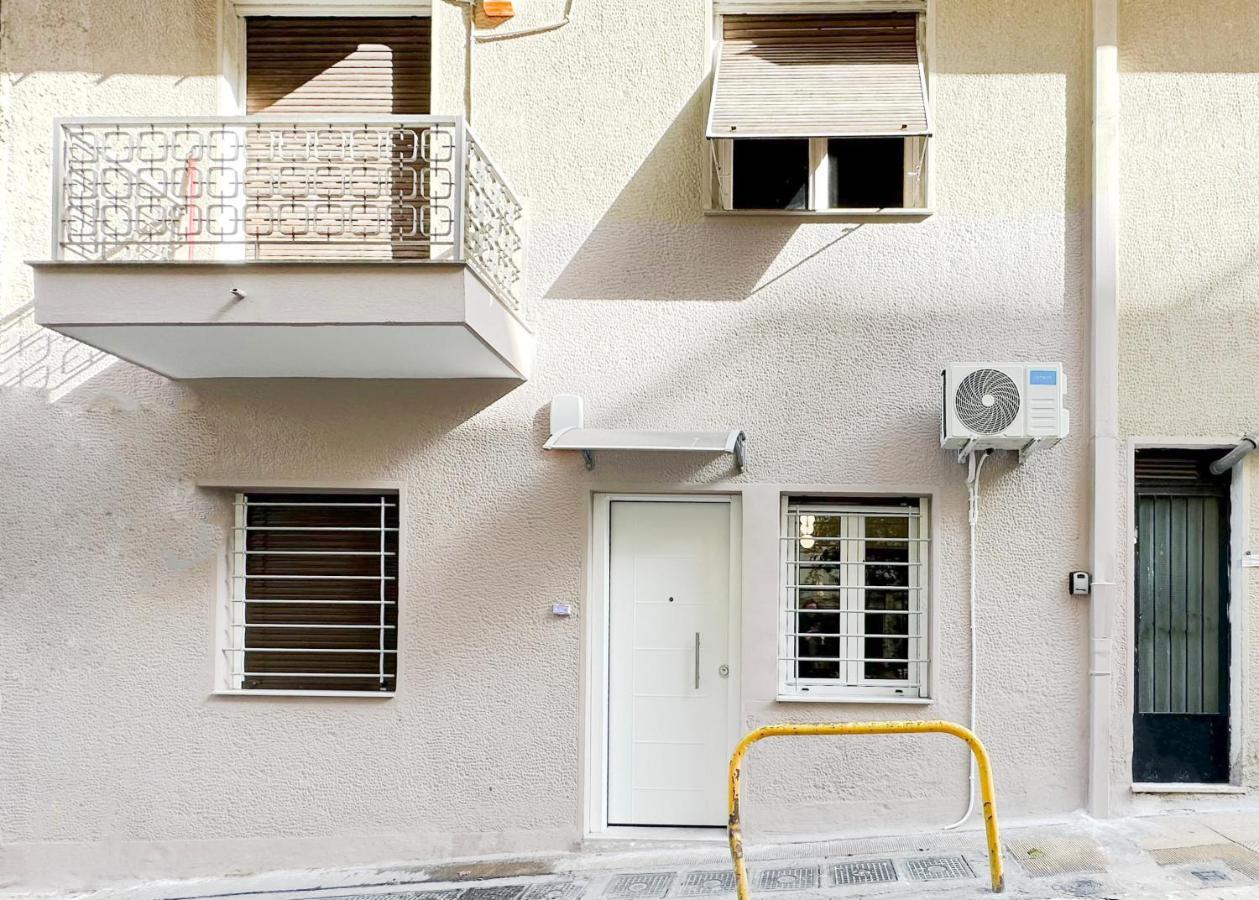 Apartamento Valtetsiou Central 50Sqm Apt In Atenas Exterior foto